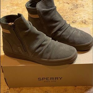 Sperry Booties!